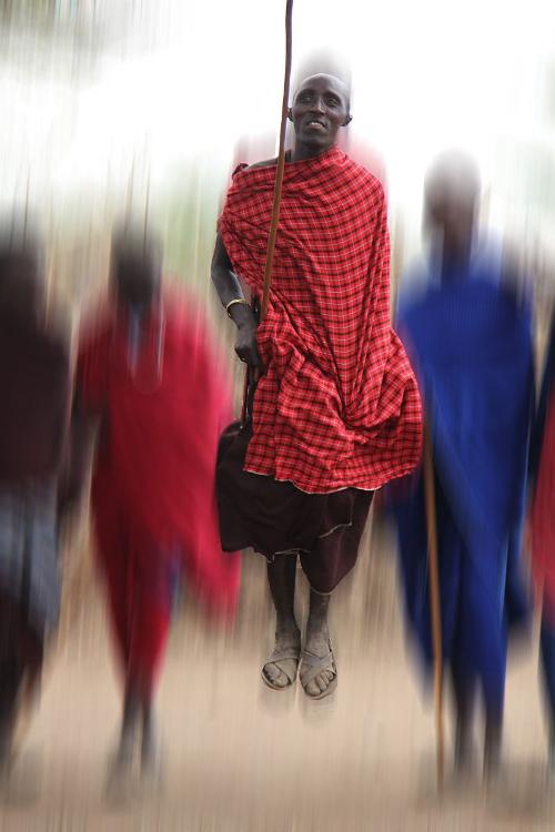 Massai-man-dance.jpg.dcf1f3ff731d76fcc1e4072434b231de.jpg